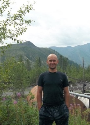Денис, 40, Россия, Хандыга