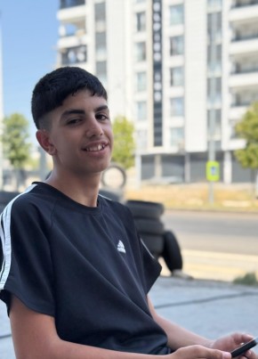 Diyarbakır из Diyarbakır 18 лет