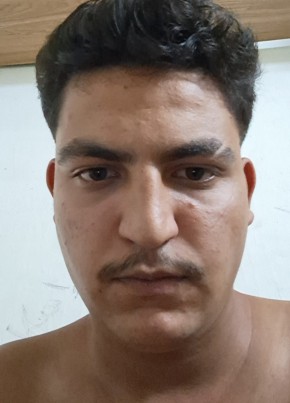 كريم из السيب الجديدة 18 лет