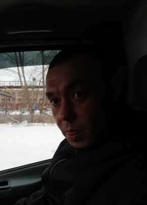Олег, 41, Россия, Нижний Тагил
