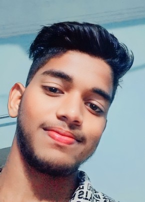 Alok rajvanshi, 19, India, Lakhīmpur