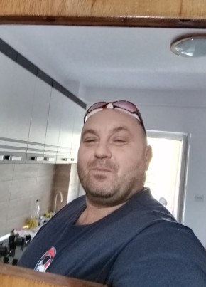 Cristian , 50, Romania, Craiova