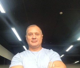 Глеб, 47 лет, Томск