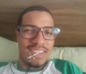 Pedro Henrique, 18, Vitoria