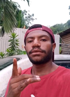 Kurl Gans, 23, Papua New Guinea, Port Moresby