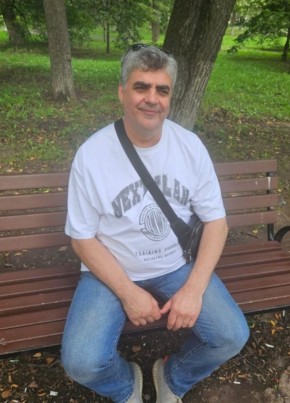 Станислав из Жуковския 54 года