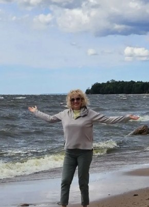 Марина из Санкт-Петербурга 52 года