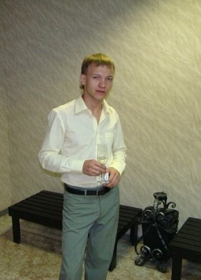 Дмитрий из Челябинска 41 год