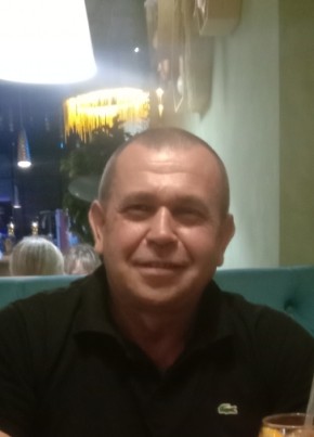 Иван из Москвы 46 лет