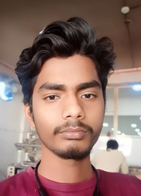 Niraj Singh, 18, India, Faridabad