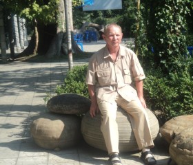 Олег, 59 лет, Великий Новгород