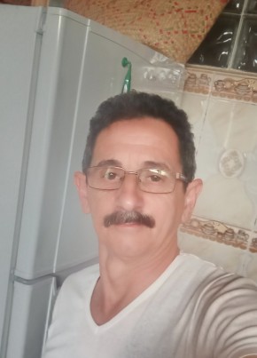 Hamid, 54, People’s Democratic Republic of Algeria, Oran