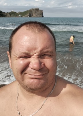 Сергей из Владивостока 41 год