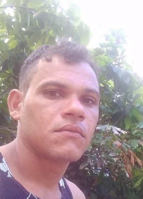 Isaías из Goiânia 38 лет