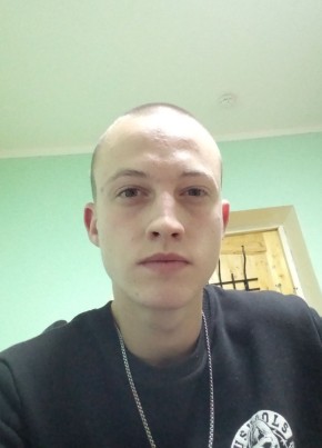 KIRILL MOROZOV, 23, Россия, Гатчина