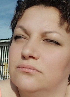 Lina, 46, Russia, Saint Petersburg