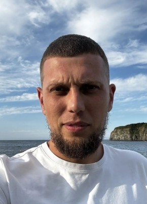 Дмитрий из Владивостока 34 года