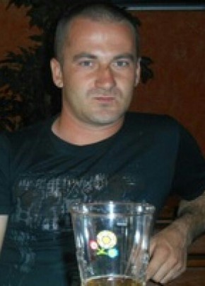 Александр, 40, Россия, Калининград