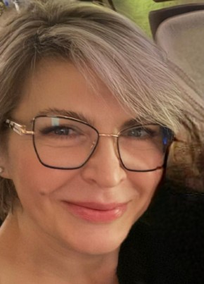 Elena, 53, Russia, Moscow