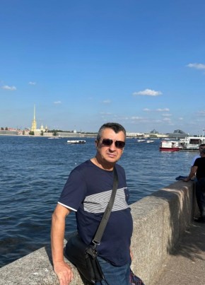 Евгений из Подольска 64 года