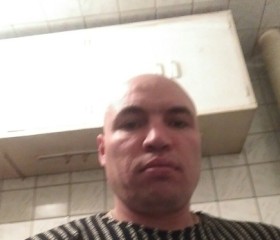 Олег, 44 года, Алматы