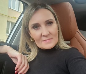 Kafiya, 43, Samara