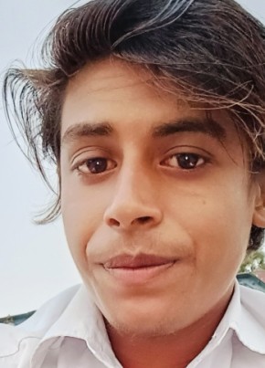 Golu, 18, India, Mahbūbnagar