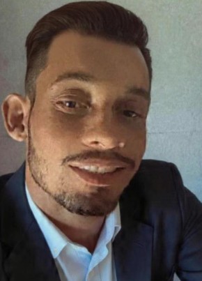 Marcos Vinicius из Formosa 32 года