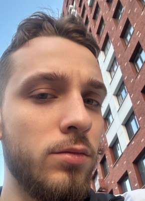 Евгений из Омска 22 года