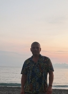 Сергей из Ростова-на-Дону 37 лет