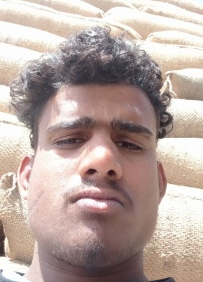 Jafeer, 18, India, Āsandh