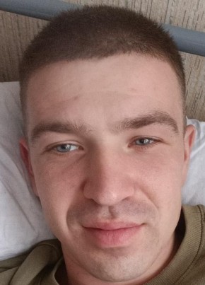 Artyem, 22, Russia, Tikhvin