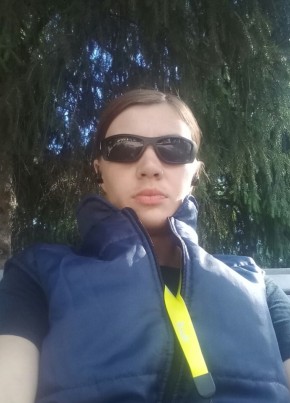 Оксана, 27, Россия, Коренево