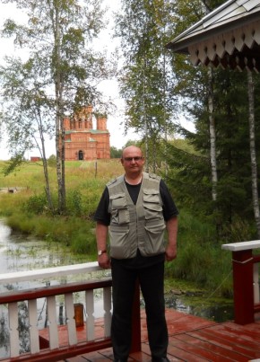 Влад, 67, Россия, Гатчина