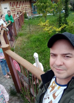 Pavel из Нового Уренгоя 37 лет