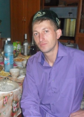 Ринат, 36, Россия, Сосновоборск (Красноярский край)
