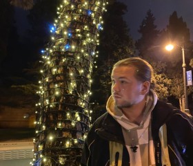 Ruslan, 21, Baku
