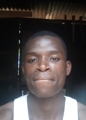 Doua, 23, Republic of Cameroon, Yaoundé