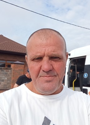 Михаил из Старого Оскола 47 лет
