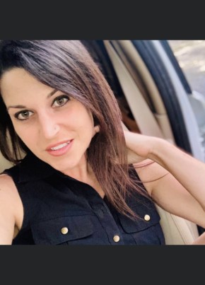 ashley, 39, United States of America, Gainesville (State of Florida)