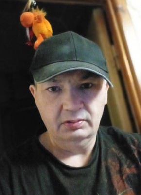 Сергей из Полярныя 53 года