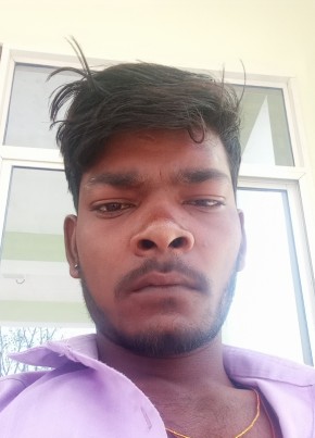 Dharmendra, 18, India, Ashta (Madhya Pradesh)