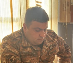 Sergey, 38, Ejmiatsin