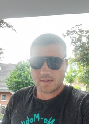 Sergiu из Berlin 37 лет