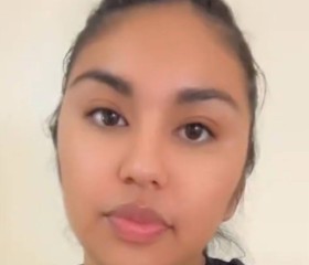 Sandra sky, 27, Fort Erie