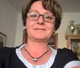 Ирина, 54 года, Bari