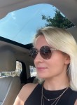 Ekaterina, 43, Saint Petersburg