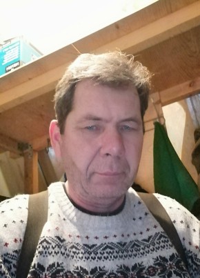 Олег из Новониколаевския 58 лет