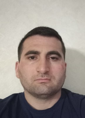 Артур, 38, Россия, Ялта