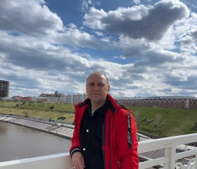 Radik Karimov, 42, Yekaterinburg